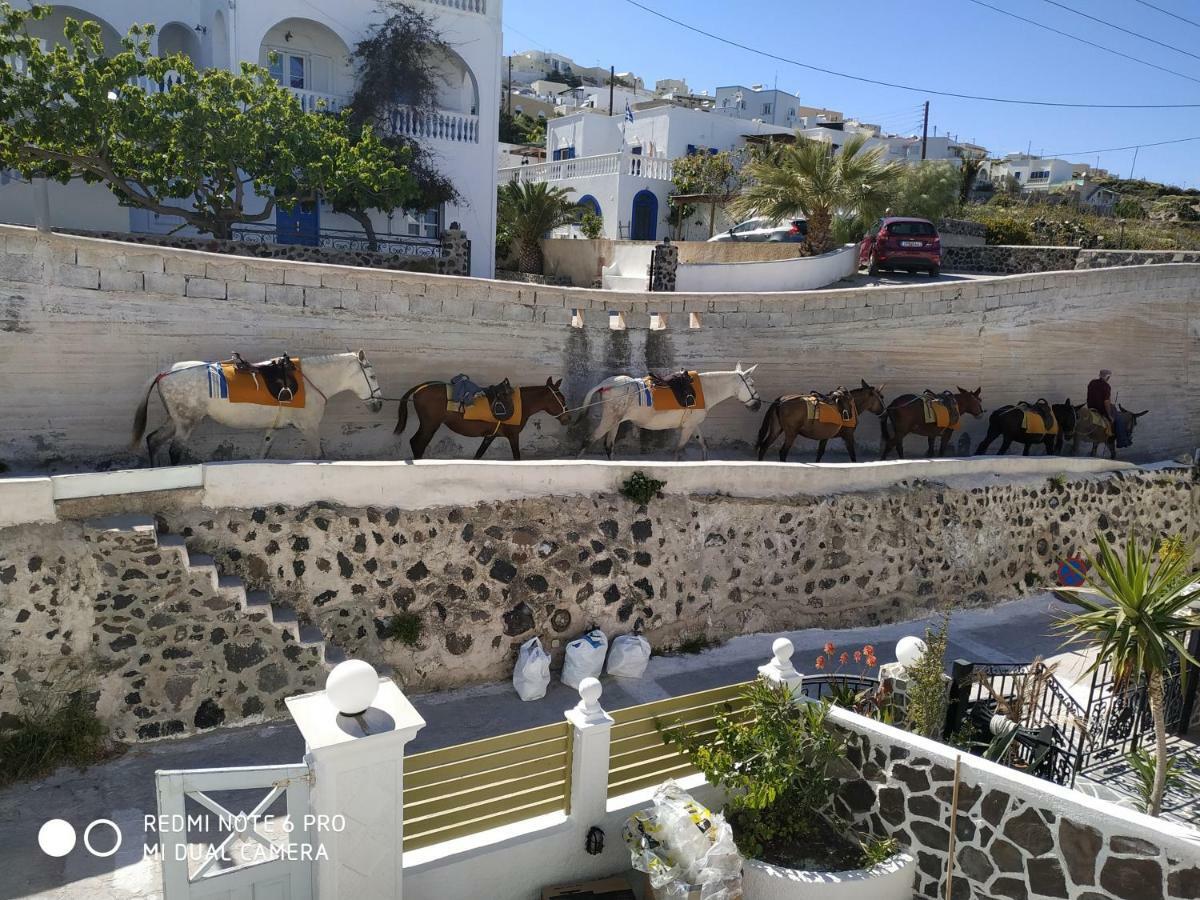 Sunny Days Hotel Фира Екстериор снимка