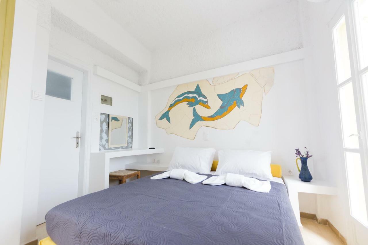 Sunny Days Hotel Фира Екстериор снимка