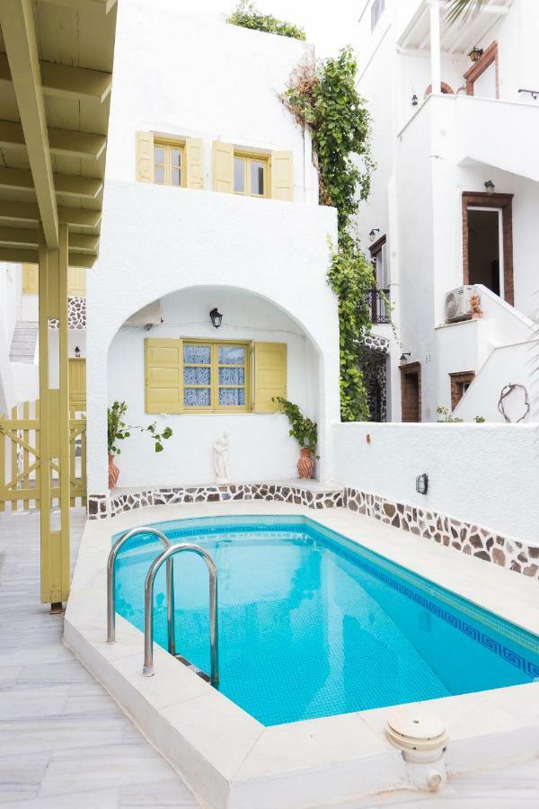 Sunny Days Hotel Фира Екстериор снимка