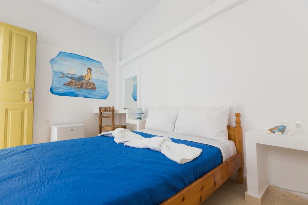 Sunny Days Hotel Фира Екстериор снимка